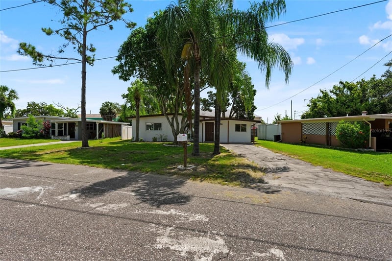 7377 Royal Palm Dr, New Port Richey, FL 34652