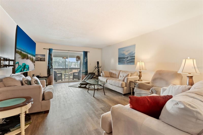 719 Cordova GREEN #719, Seminole, FL 33777
