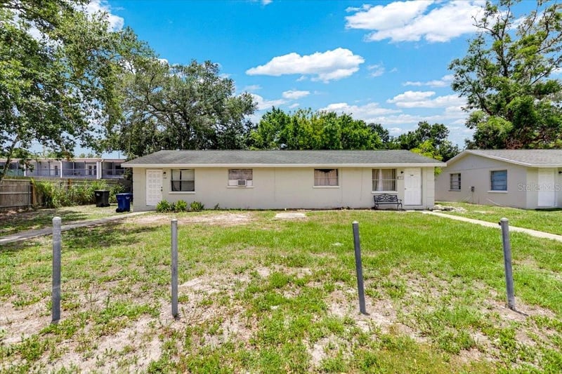 4306 9th St E, Bradenton, FL 34208