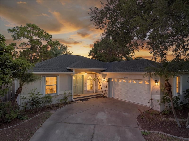 2102 Bradford St, Clearwater, FL 33760
