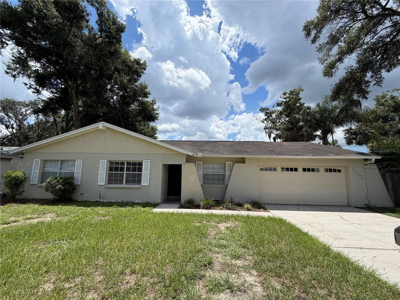 509 Clemons Rd, Brandon, FL 33510