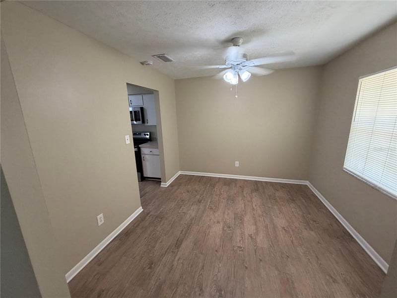 509 Clemons Rd, Brandon, FL 33510