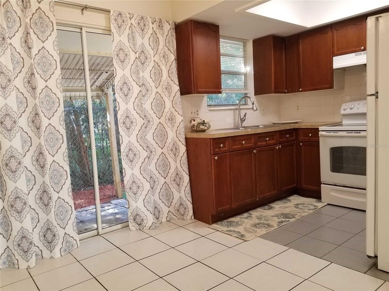 15588 59th St N, Clearwater, FL 33760