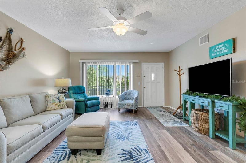 2401 Ecuadorian Way #57, Clearwater, FL 33763