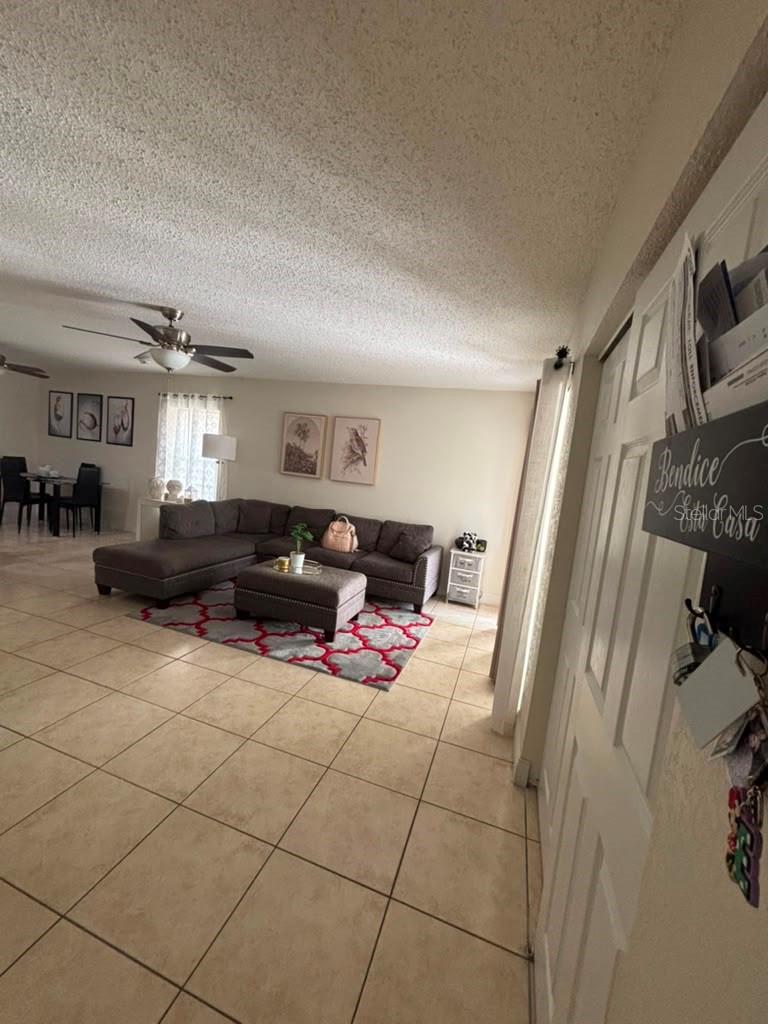 7310 Baja Ct, Tampa, FL 33634