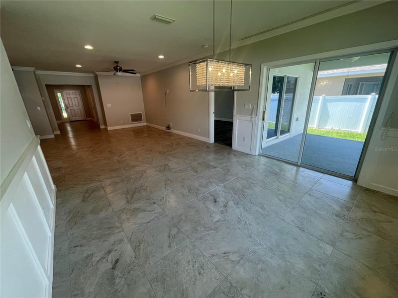 232 Clayton St, Brandon, FL 33511