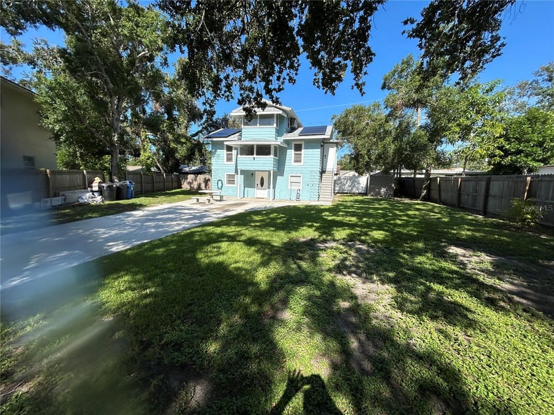 2321 Trelain Dr S, St Petersburg, FL 33712