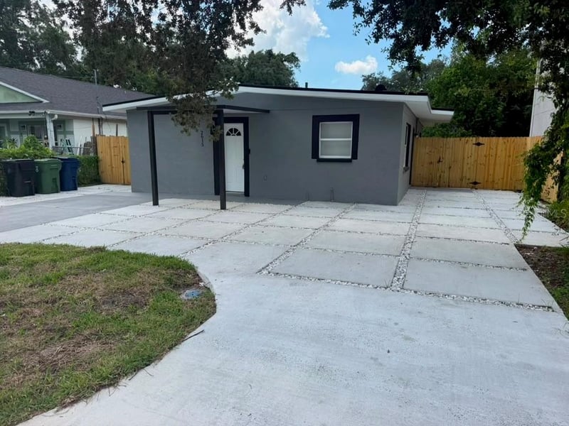 2615 E 23rd Ave, Tampa, FL 33605