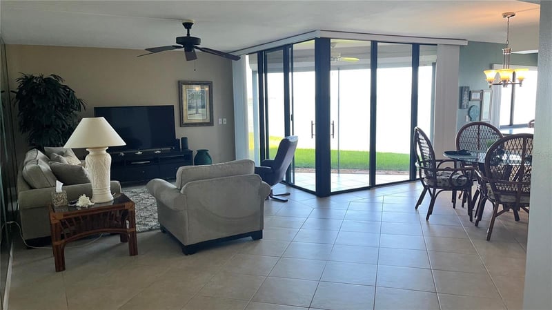 5541 Puerta Del Sol Blvd S #118, St Petersburg, FL 33715