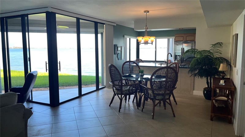 5541 Puerta Del Sol Blvd S #118, St Petersburg, FL 33715