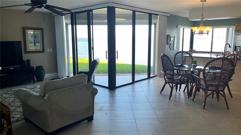 5541 Puerta Del Sol Blvd S #118, St Petersburg, FL 33715