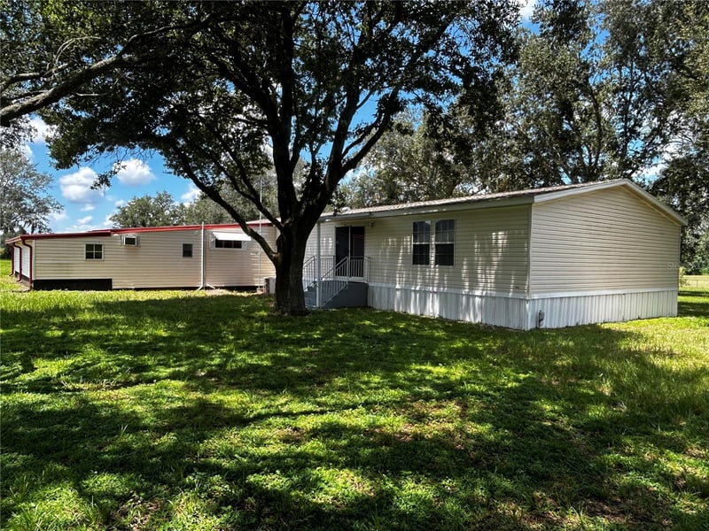 8535 23rd St, Zephyrhills, FL 33540
