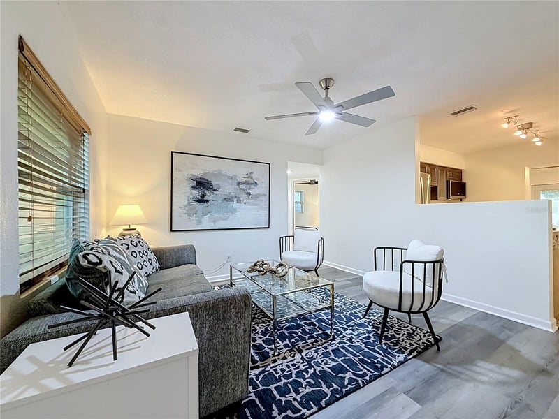 2149 Riviera Dr, Clearwater, FL 33763