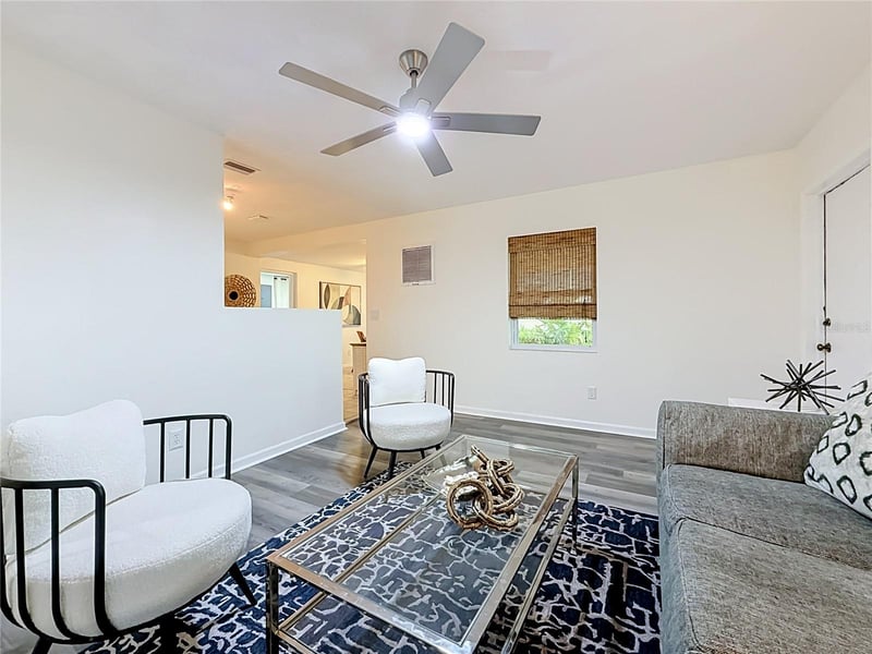 2149 Riviera Dr, Clearwater, FL 33763