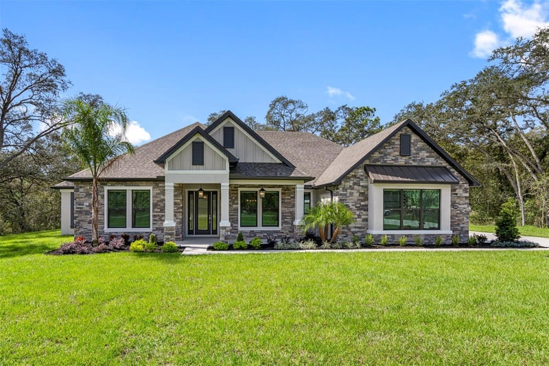 17558 Lippizan Ln, Hudson, FL 34667