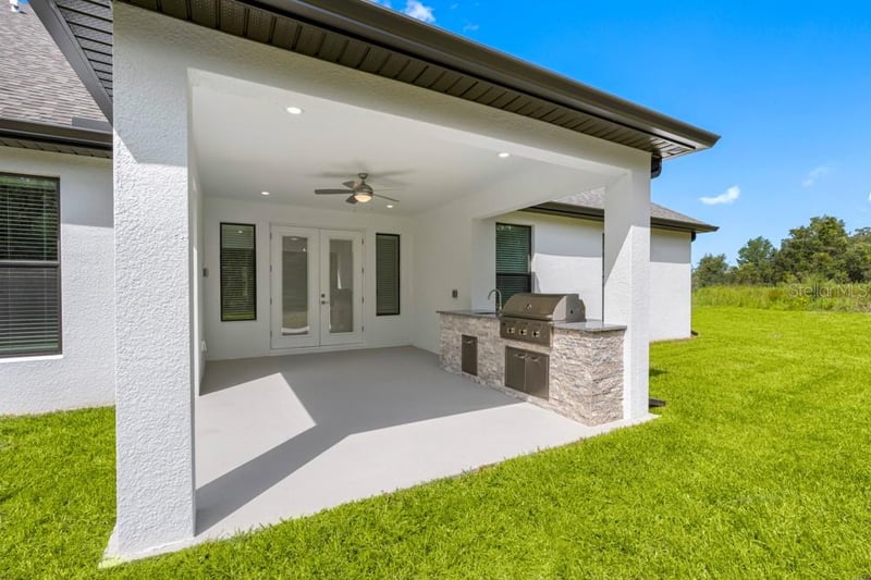 17521 Lippizan Ln, Hudson, FL 34667