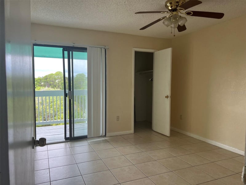 455 Alt 19 S #202, Palm Harbor, FL 34683