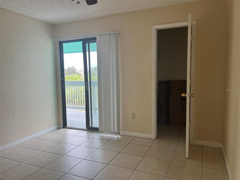 455 Alt 19 S #202, Palm Harbor, FL 34683