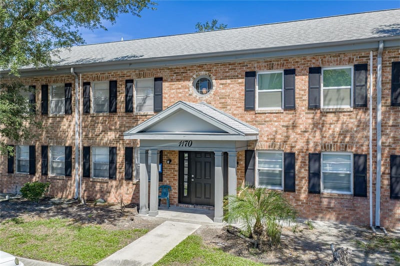 1170 Rue Des Chateaux #1A, South Pasadena, FL 33707
