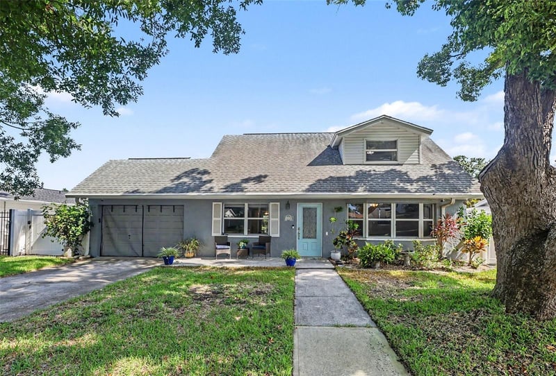12321 82nd Ave, Seminole, FL 33772