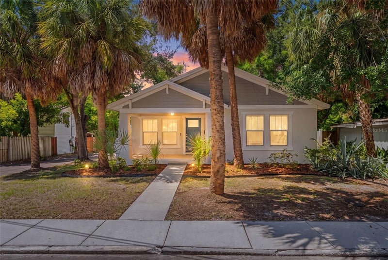 325 Wisconsin Ct S, St Petersburg, FL 33705