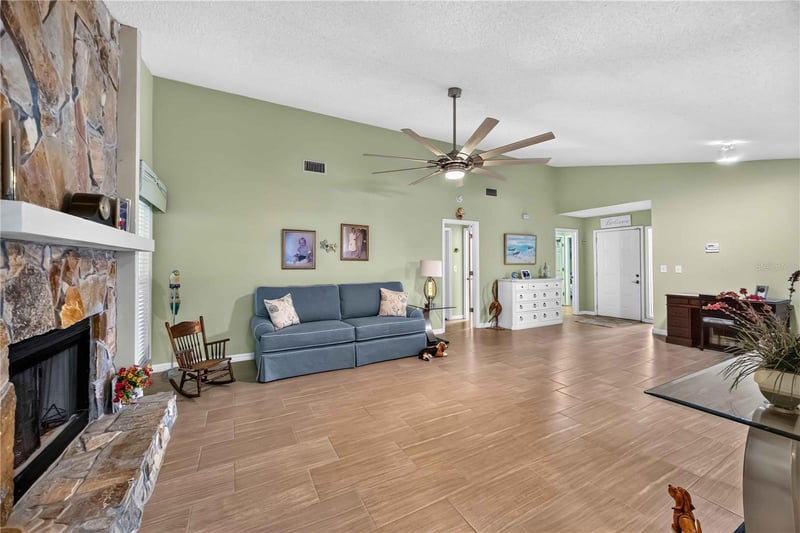 3505 45th St W, Bradenton, FL 34209