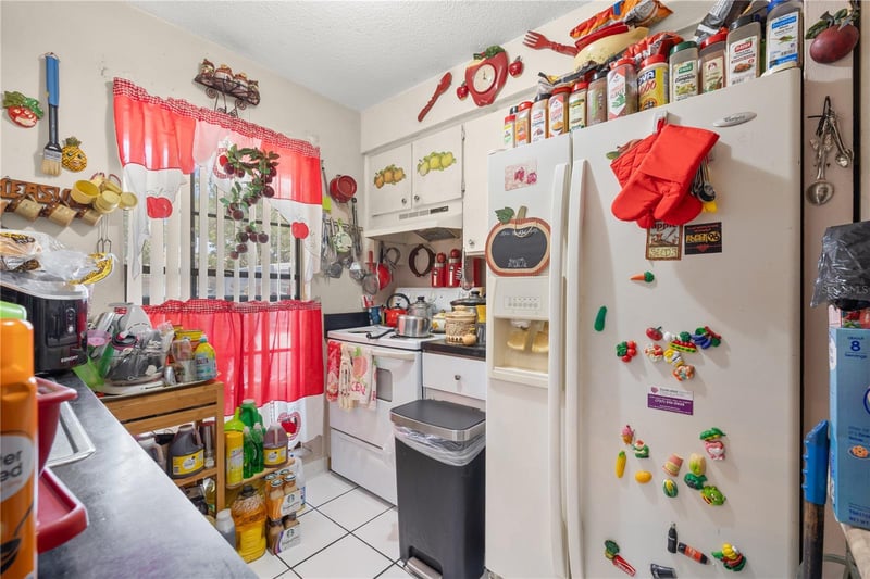 4200 37th St S, St Petersburg, FL 33711