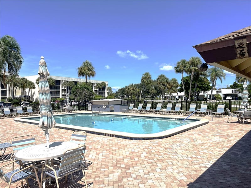 4119 61st Avenue Ter W #107, Bradenton, FL 34210