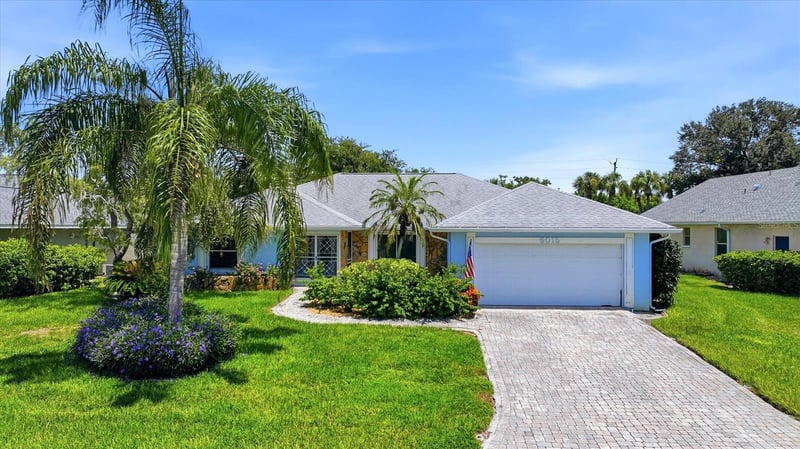 5015 86th Street Ct W, Bradenton, FL 34210