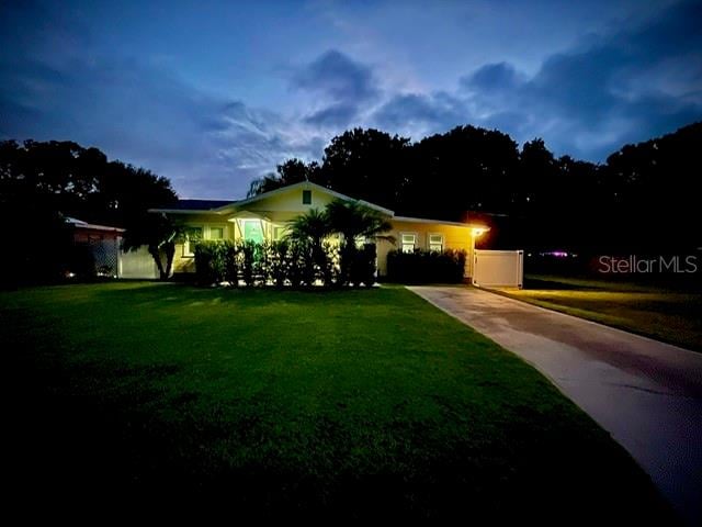 318 34th St W, Bradenton, FL 34205