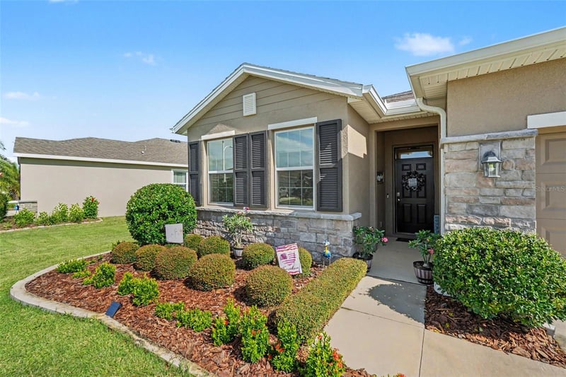 38387 Springhead Ln, Zephyrhills, FL 33540
