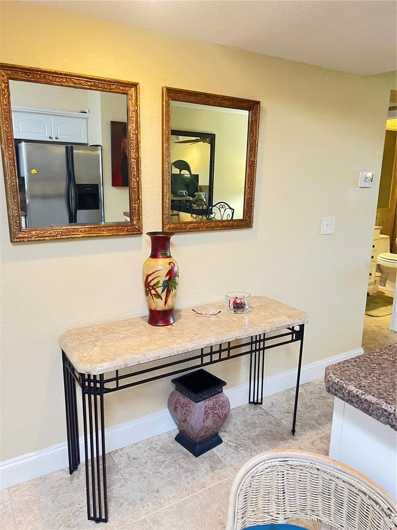 3789 46th Ave S #202, St Petersburg, FL 33711