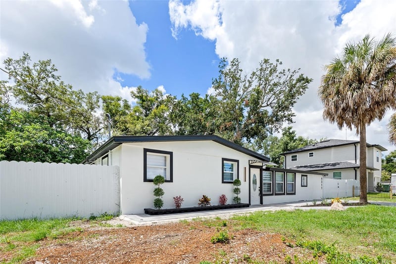 4311 E Frierson Ave, Tampa, FL 33610