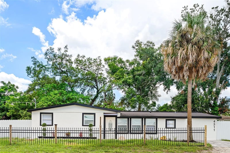 4311 E Frierson Ave, Tampa, FL 33610