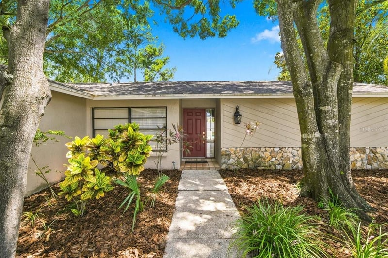 14105 Knottingsley Pl, Tampa, FL 33624