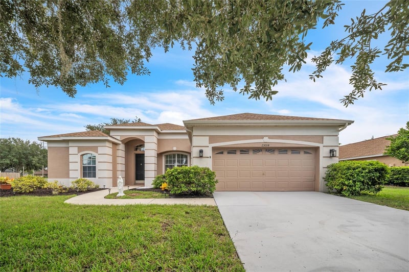 23004 Bay Cedar Dr, Land O Lakes, FL 34639