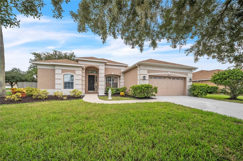 23004 Bay Cedar Dr, Land O Lakes, FL 34639