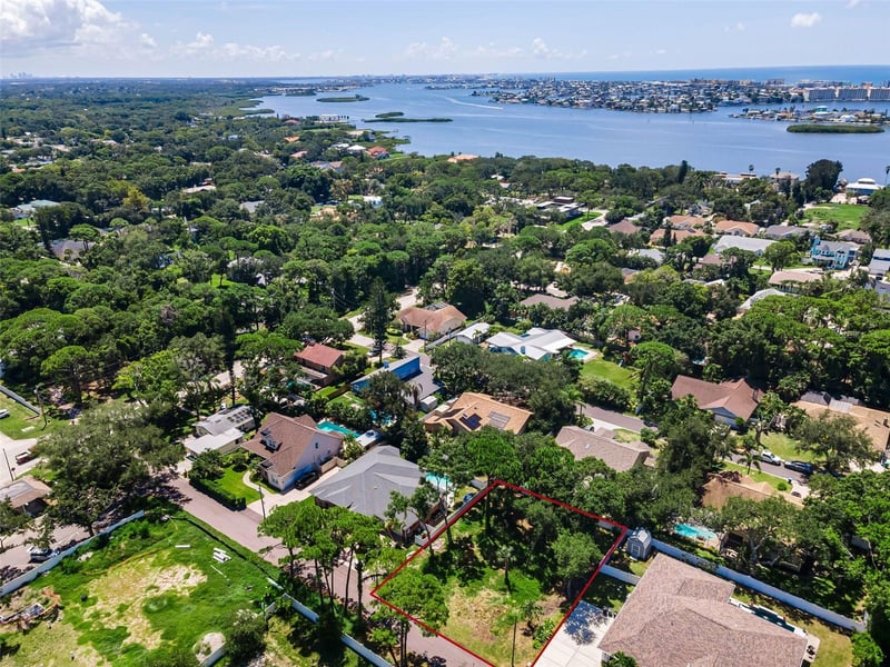 77th Ave, Seminole, FL 33776