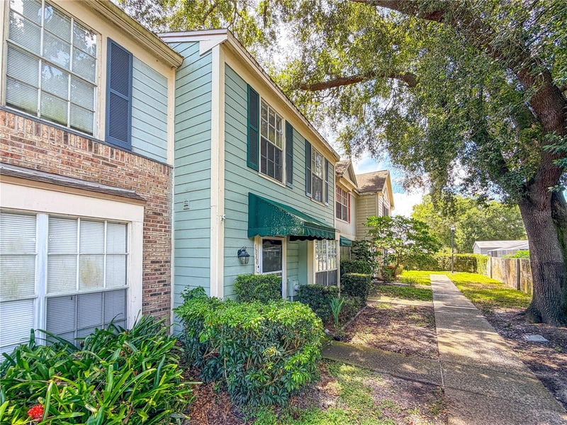 1844 Mill Run Cir, Tampa, FL 33613