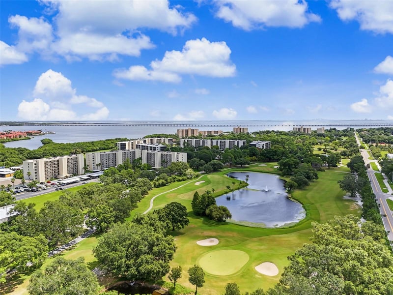 900 Cove Cay Dr #2B, Clearwater, FL 33760