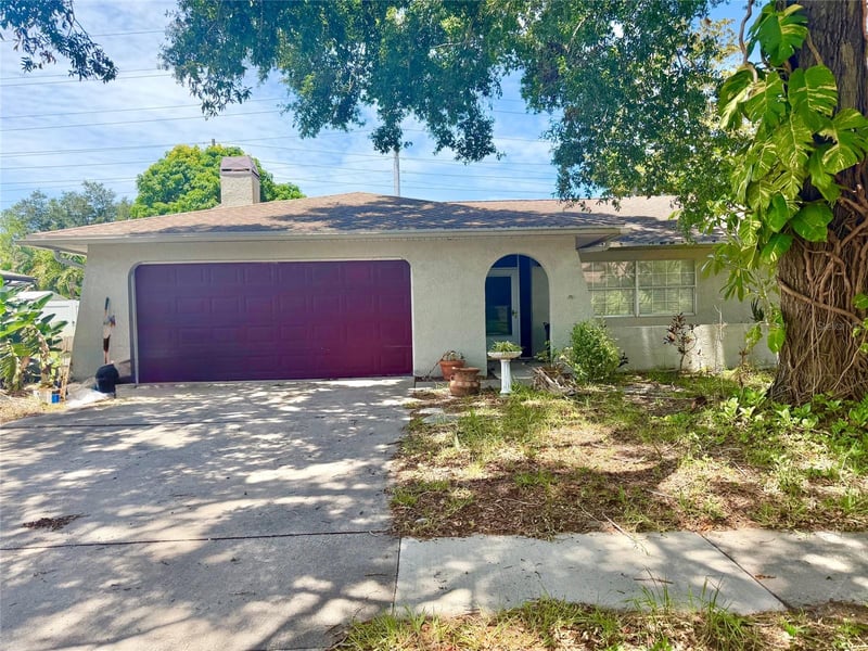 2202 Citrus Hill Ln, Palm Harbor, FL 34683