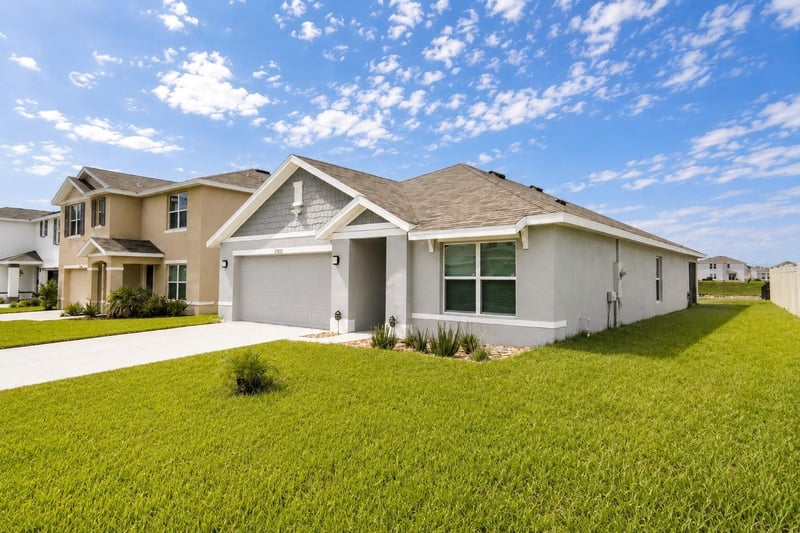 37093 Sharks Eye Ln, Zephyrhills, FL 33541