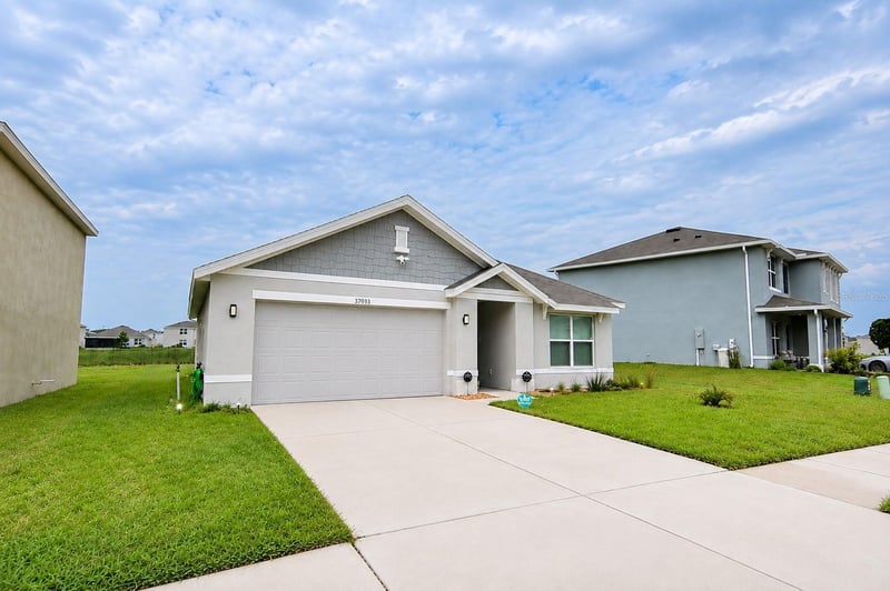 37093 Sharks Eye Ln, Zephyrhills, FL 33541