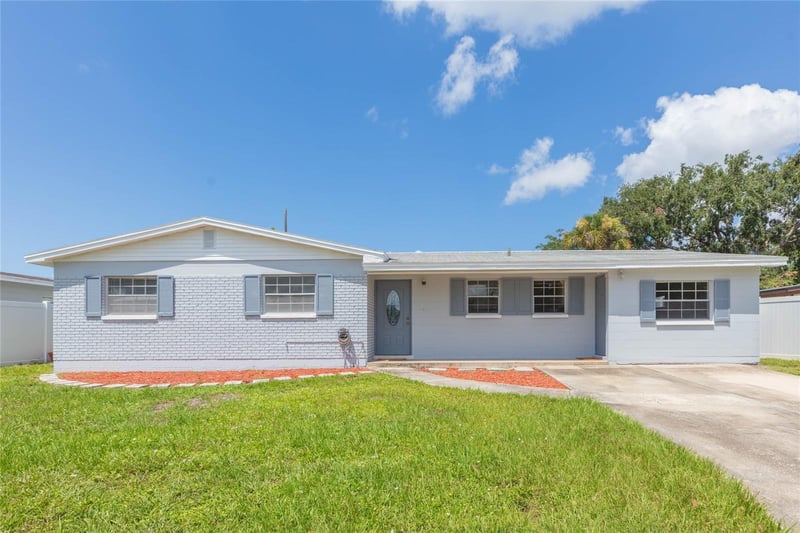 4524 Picadilly St, Tampa, FL 33634