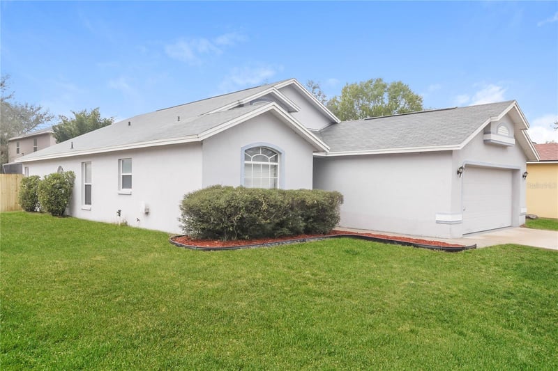 4630 Copper Ln, Plant City, FL 33566