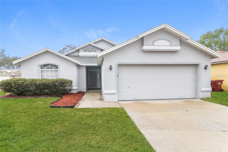 4630 Copper Ln, Plant City, FL 33566