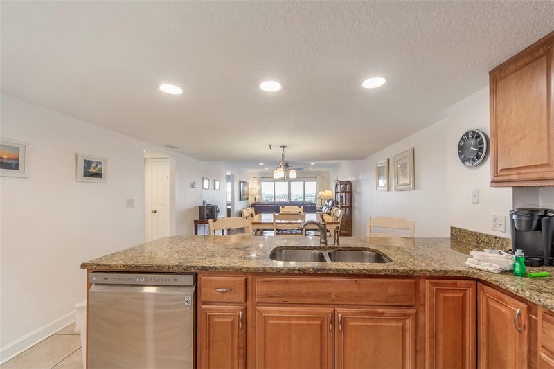 12901 Gulf Ln #503, Madeira Beach, FL 33708