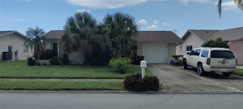 4476 Lake Blvd, Clearwater, FL 33762