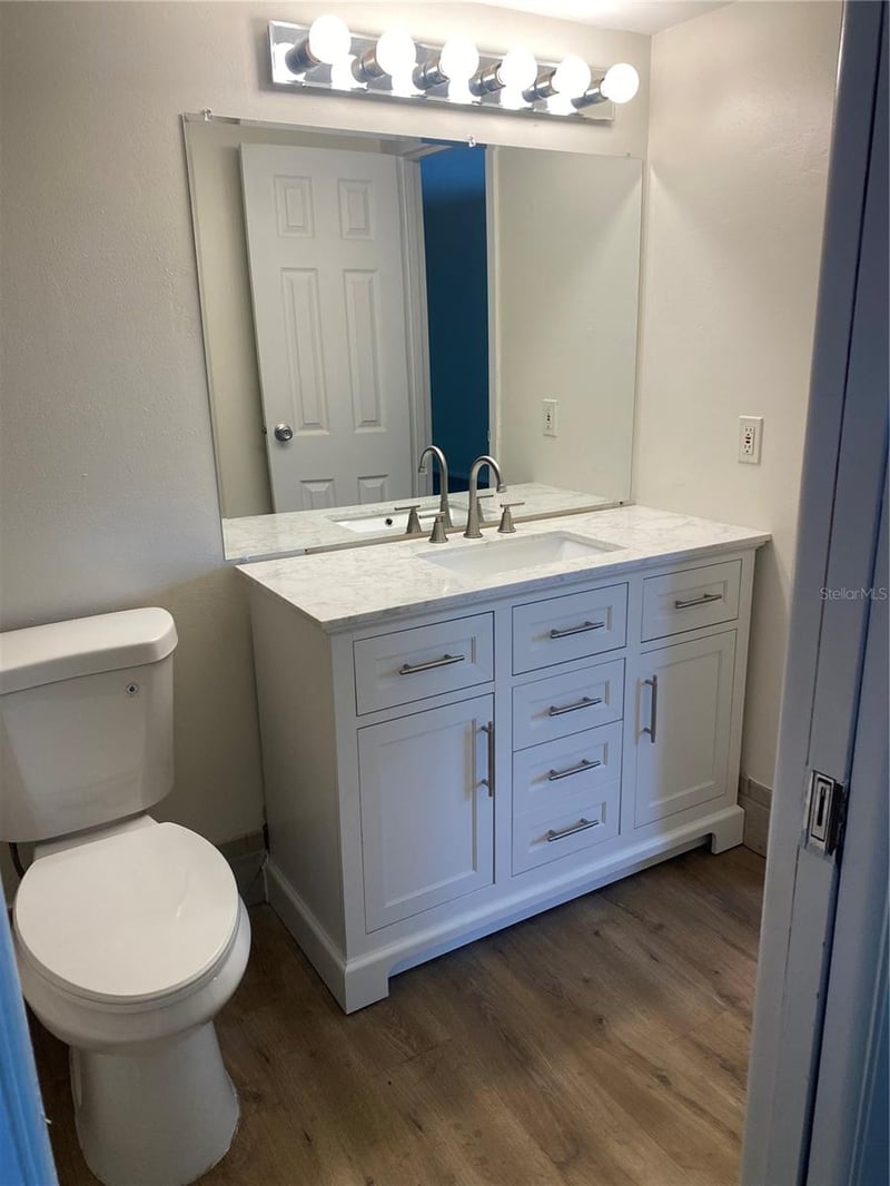 247 S Mcmullen Booth Rd #24, Clearwater, FL 33759