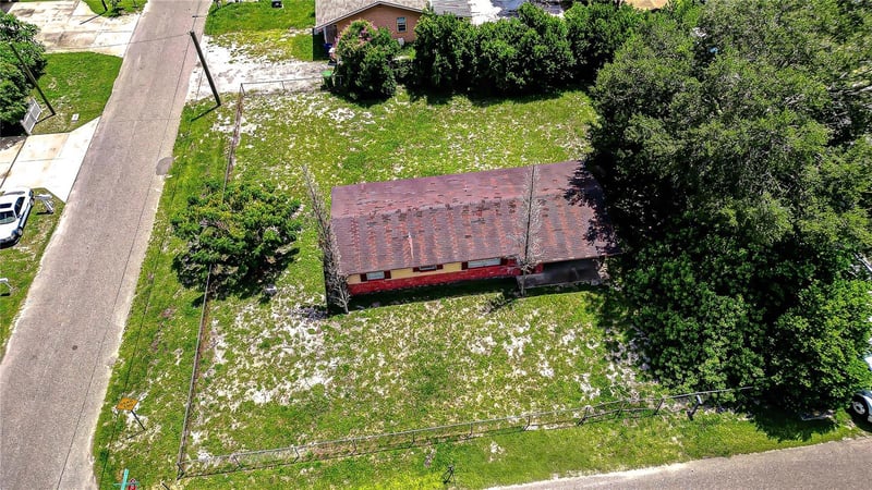 3210 W Giddens Ave, Tampa, FL 33614